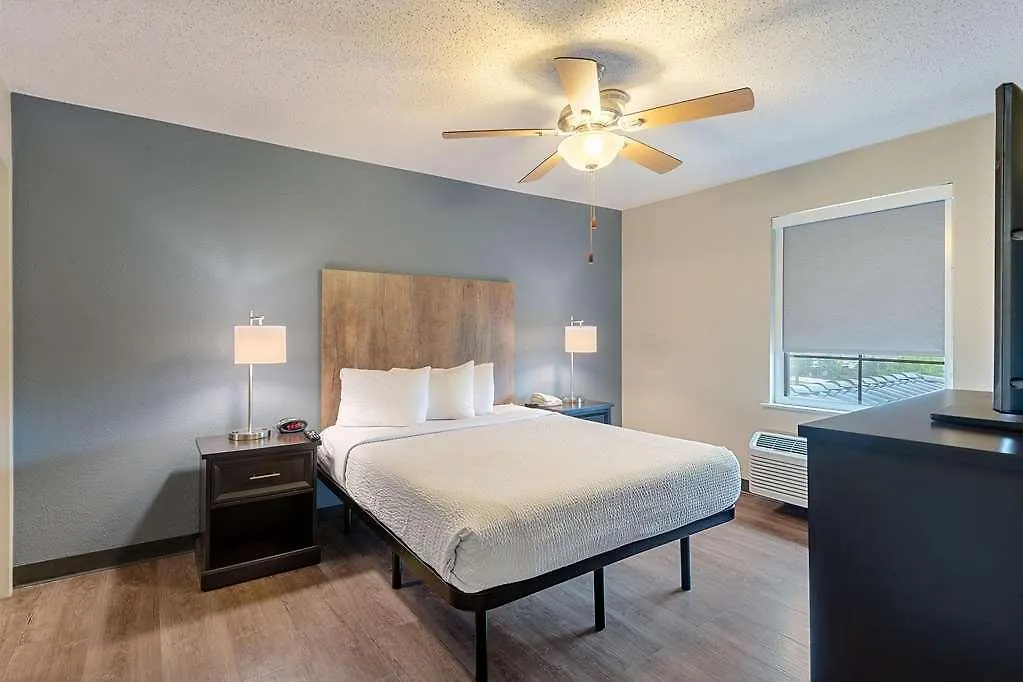 Extended Stay America Premier Suites - Charlotte - Pineville - Pineville Matthews Rd. 3*,  United States