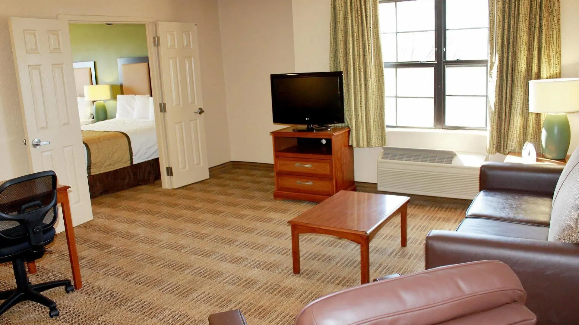 Extended Stay America Premier Suites - Charlotte - Pineville - Pineville Matthews Rd. 3*,  United States
